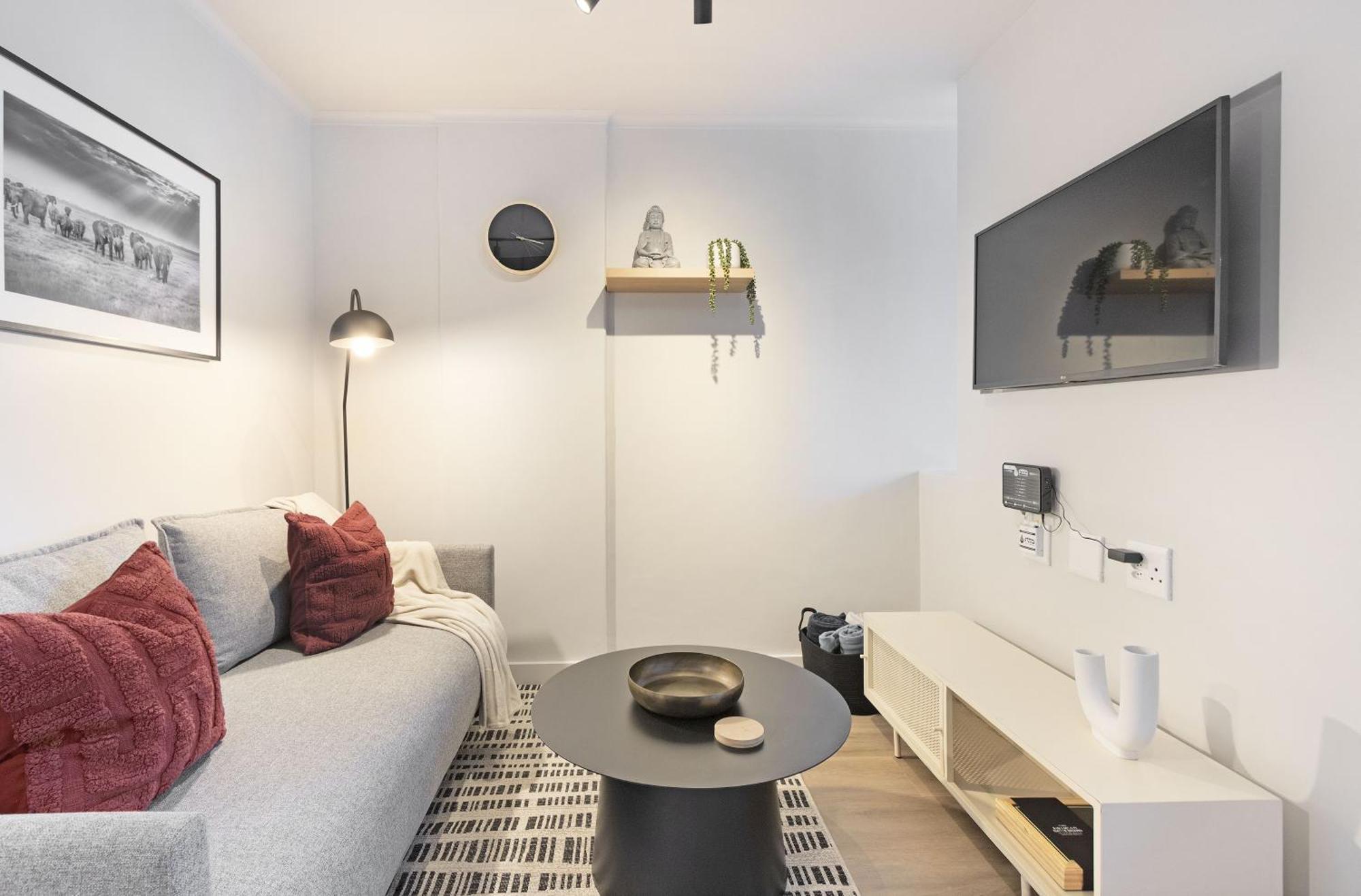 The Tokyo 807 Apartment *