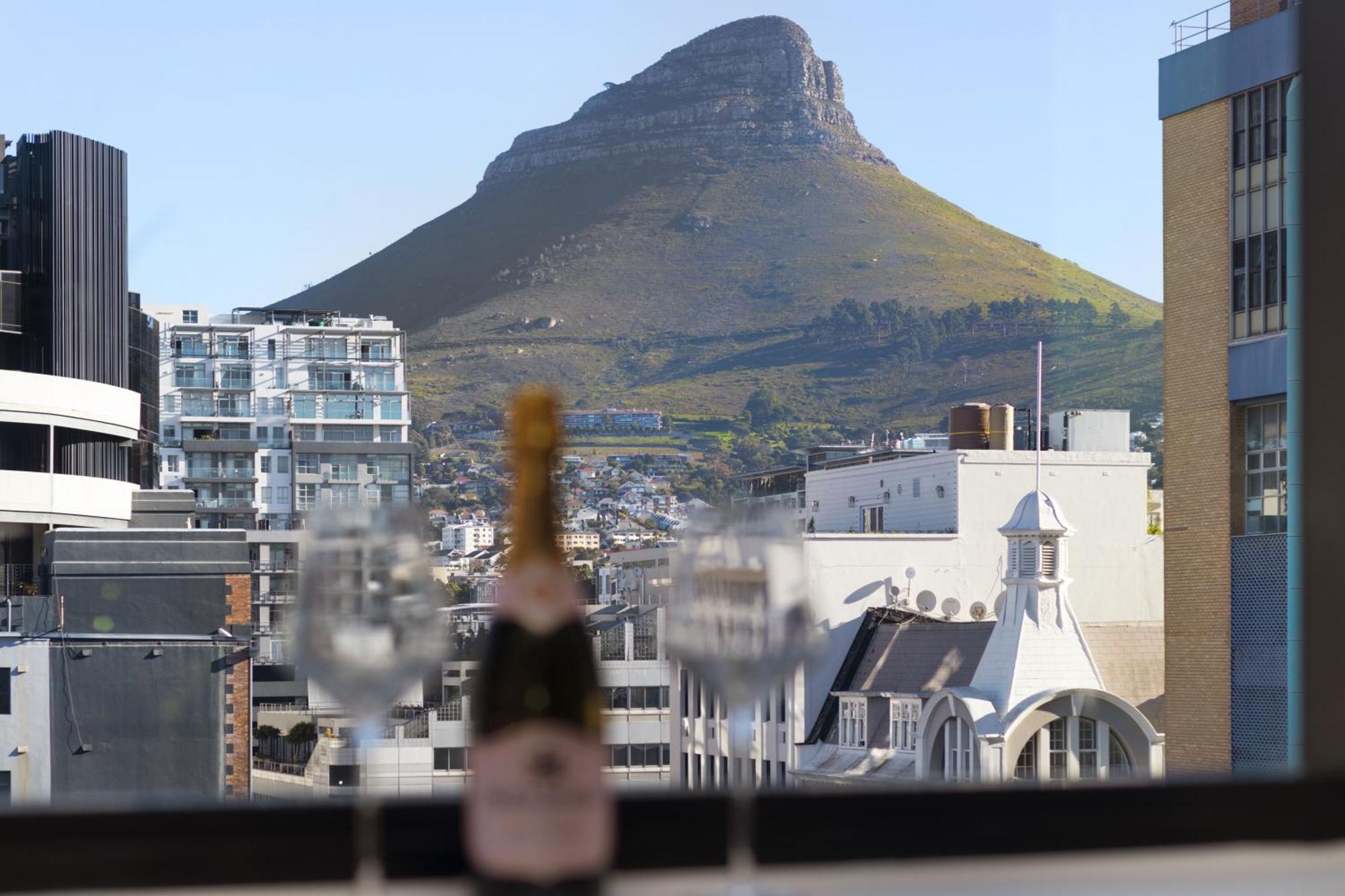 The Tokyo 807 * Cape Town